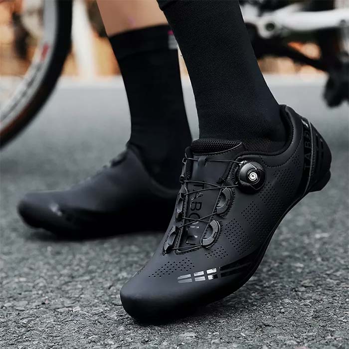2-cycling-shoes